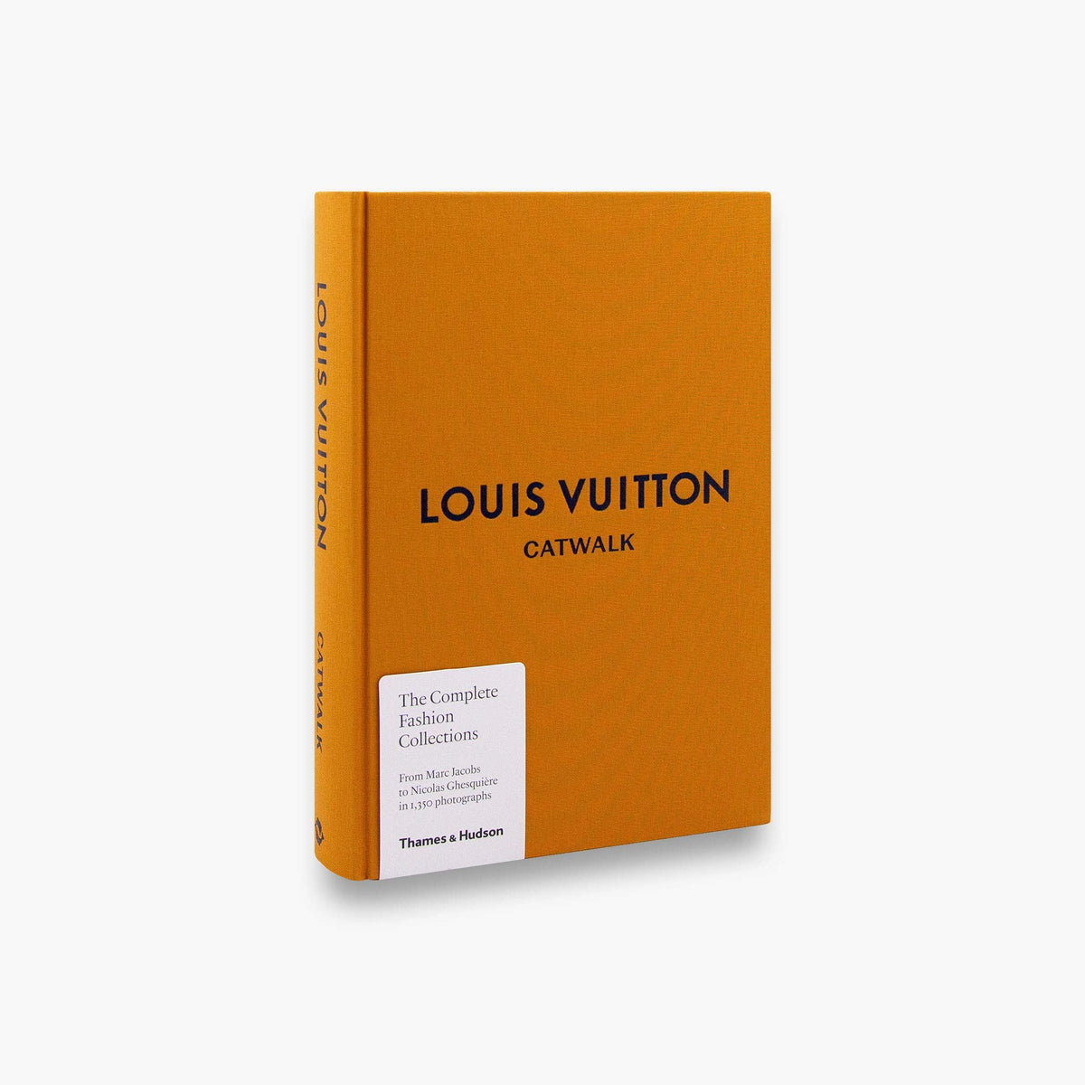 Louis Vuitton Catwalk: Author: 9780500519943: : Books