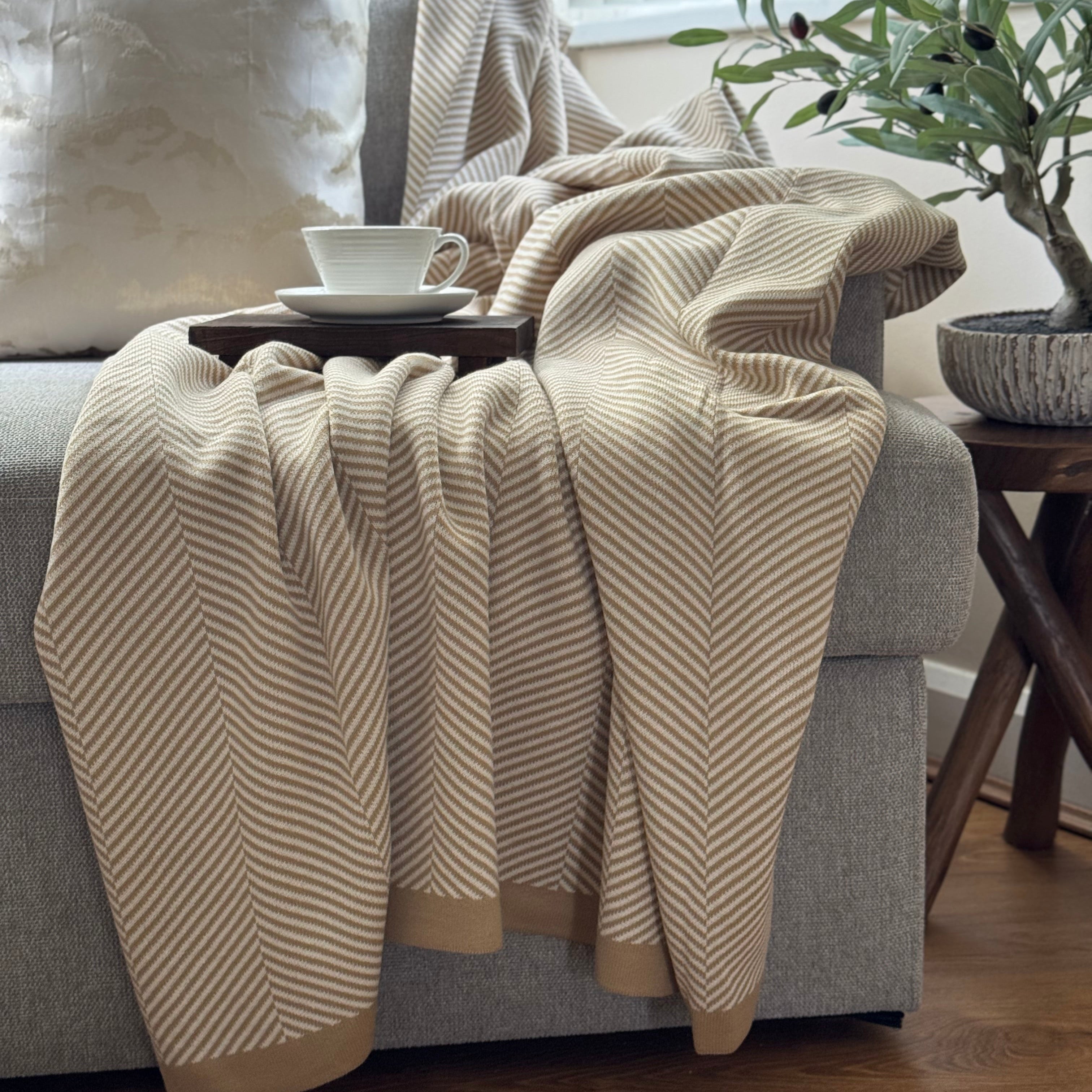 Camden & Co Ascot Throw