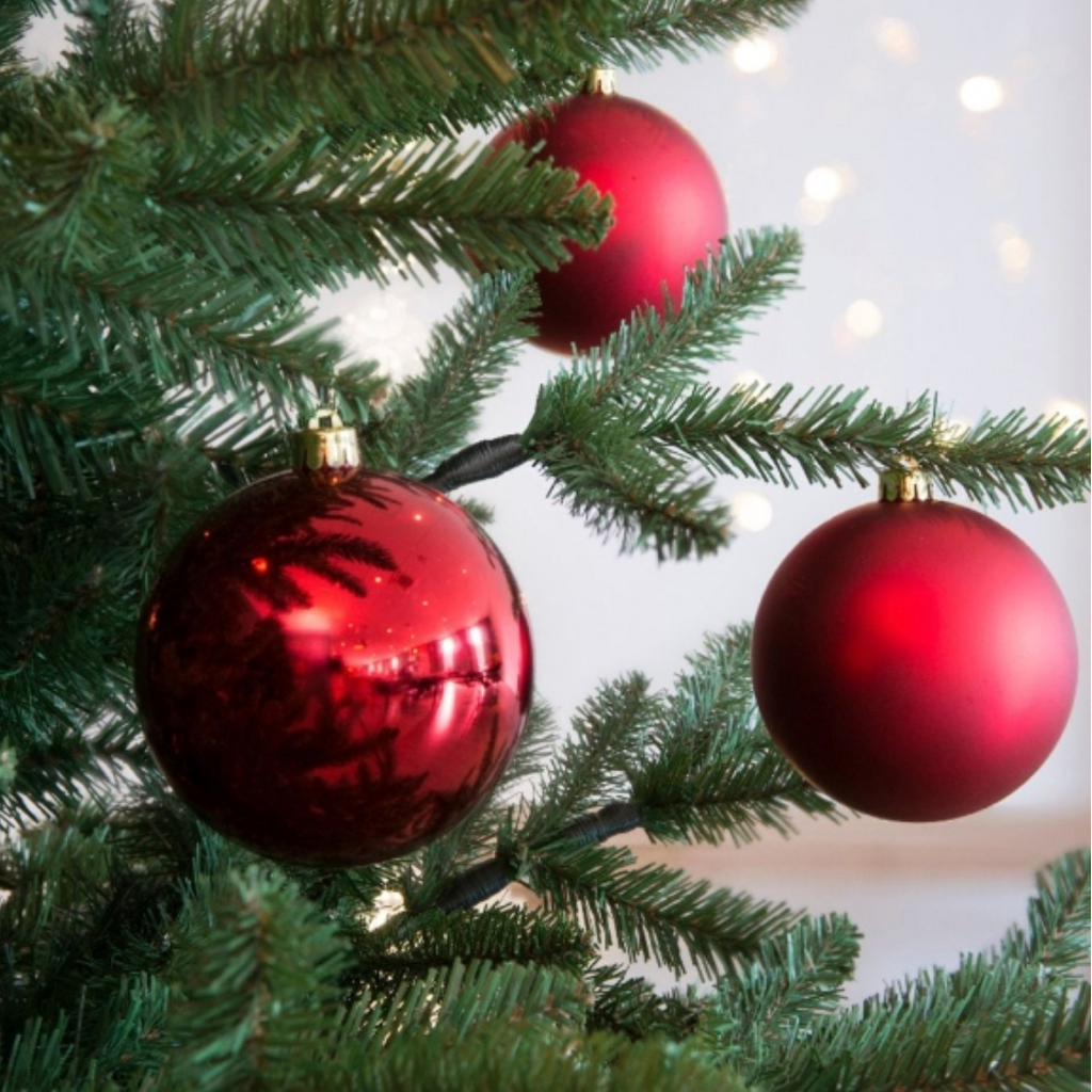 Set of 4: Large Red Shatterproof Luxury Christmas Baubles - 10cm